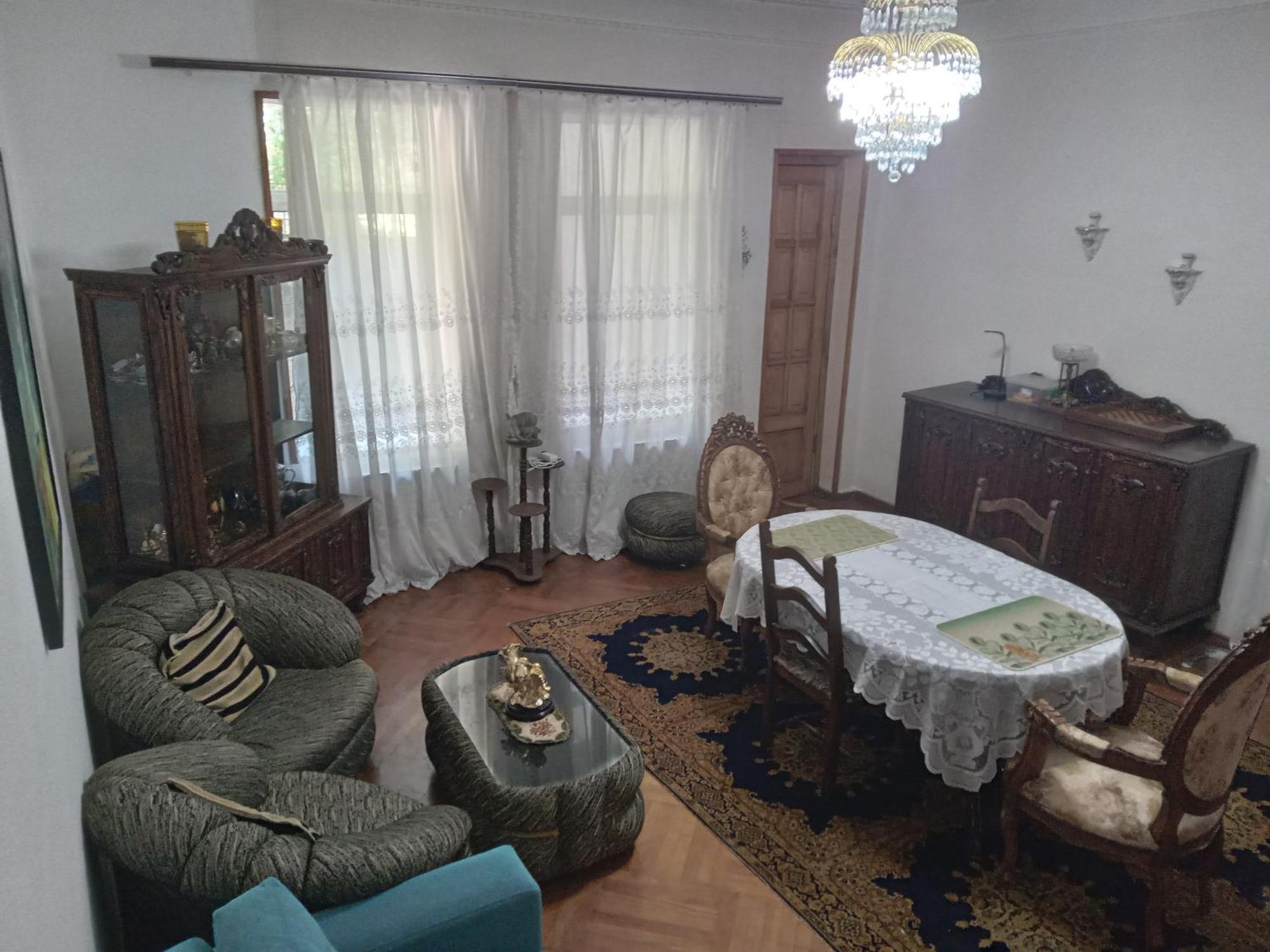 Tilda&Matilda Bed & Breakfast Кутаиси Екстериор снимка