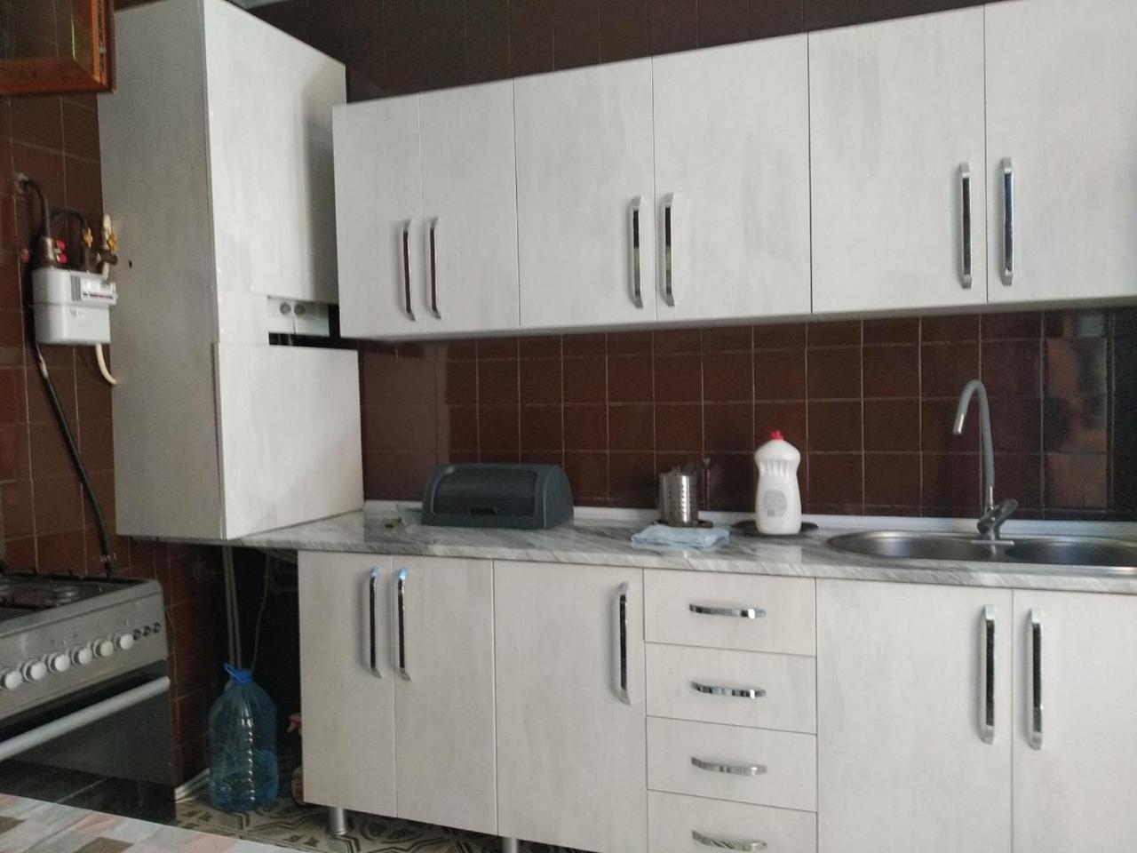 Tilda&Matilda Bed & Breakfast Кутаиси Екстериор снимка