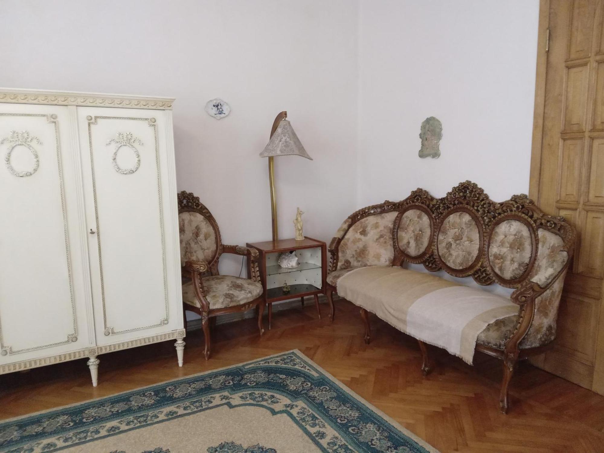 Tilda&Matilda Bed & Breakfast Кутаиси Екстериор снимка