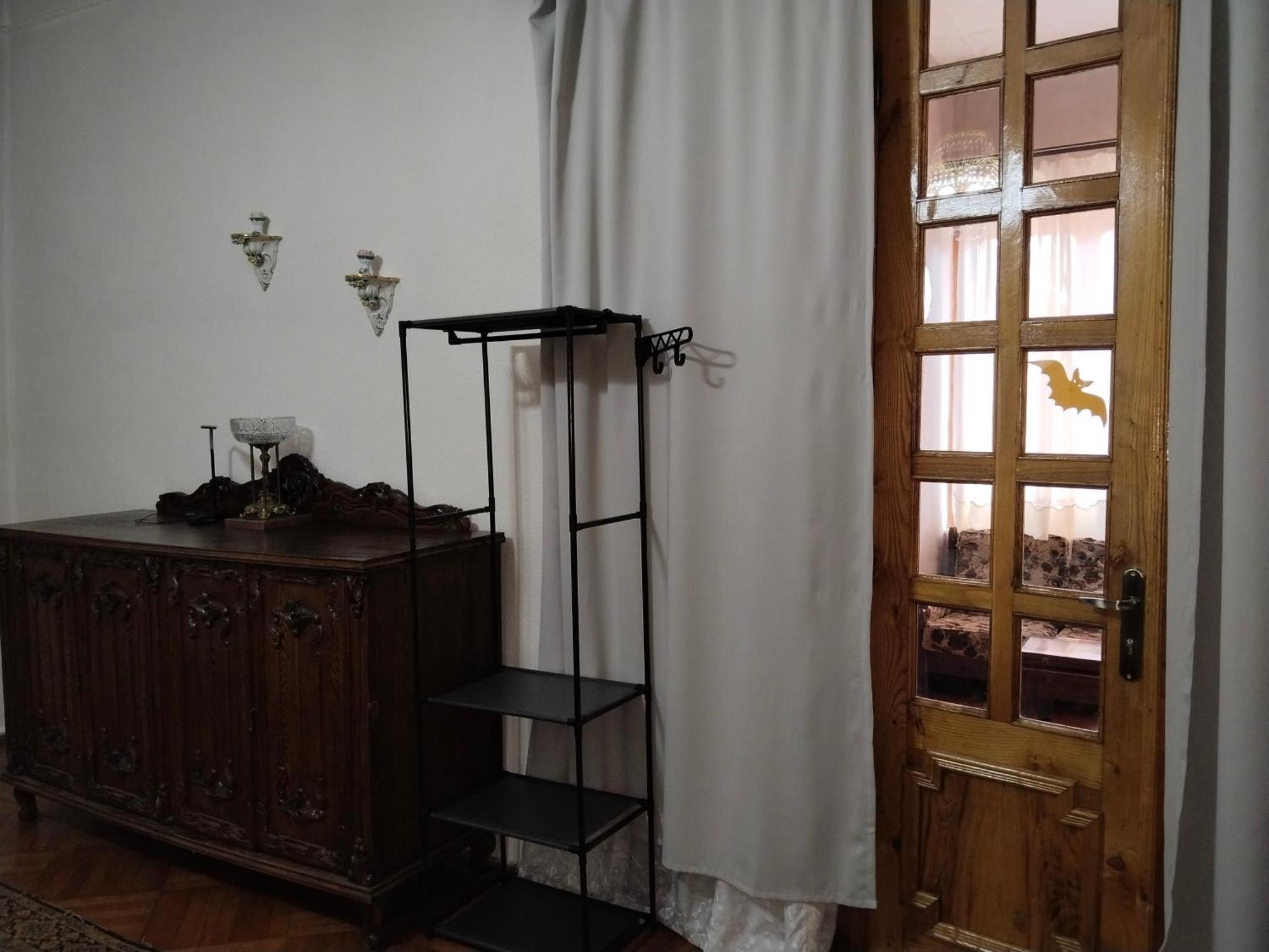 Tilda&Matilda Bed & Breakfast Кутаиси Екстериор снимка